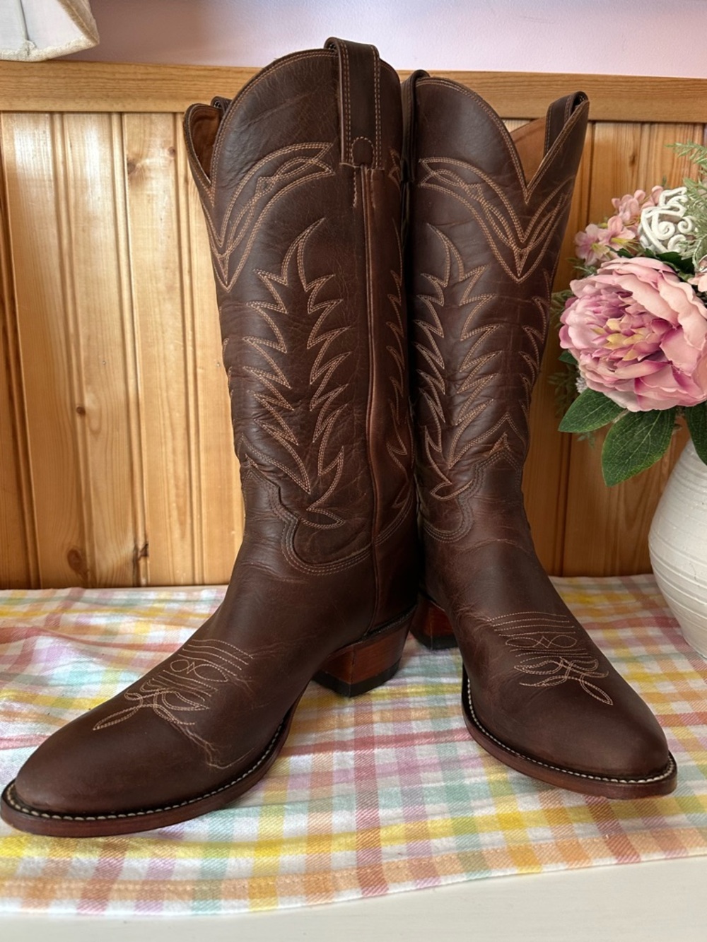 Women's Brown Leather Lace-Up Western Boots